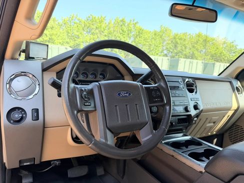 Used 2012 Ford F250 Lariat w/ Chrome Pkg AWD/4WD image 21