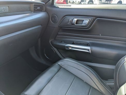 Used 2020 Ford Mustang GT Premium w/ GT Performance Package image 19