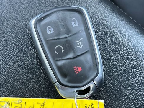 Used 2020 Cadillac XT5 Premium Luxury AWD/4WD image 28