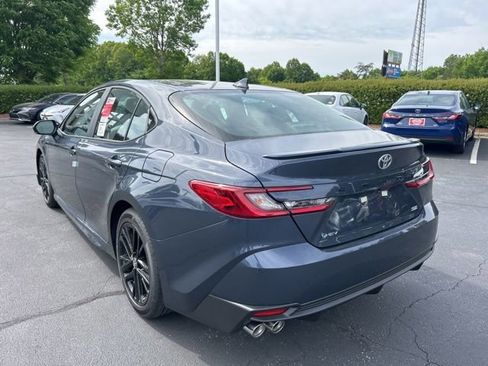 New 2026 Toyota Camry SE FWD image 7