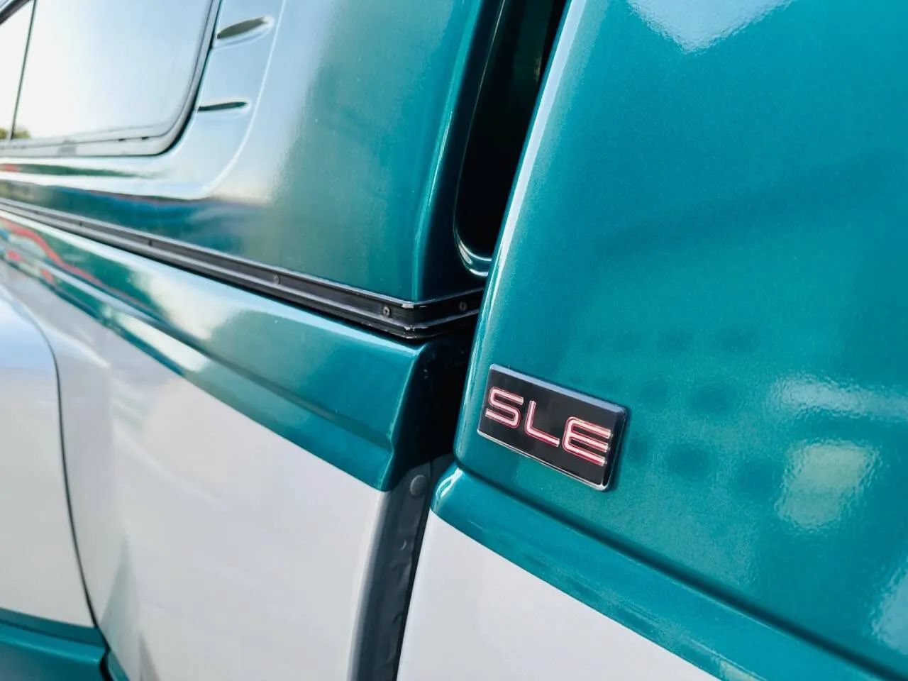 Used 1993 GMC Sierra 3500 2WD Extended Cab image 42