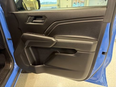 Used 2025 Chevrolet Colorado Trail Boss image 40