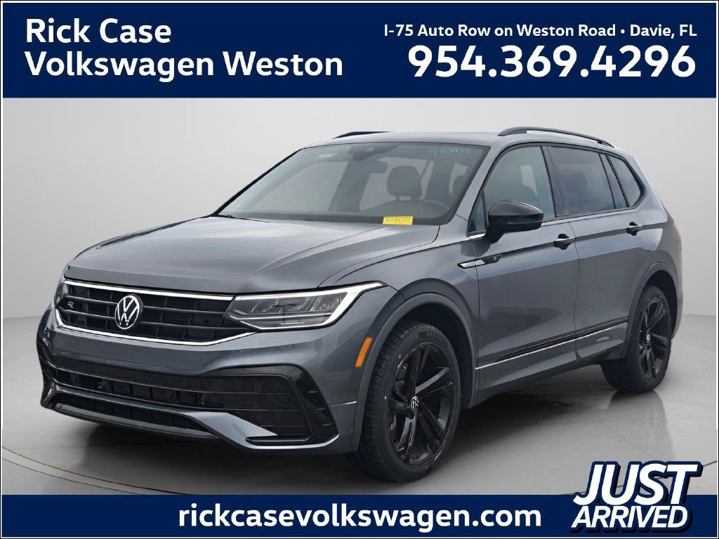 Certified 2023 Volkswagen Tiguan SE R-Line FWD image 1