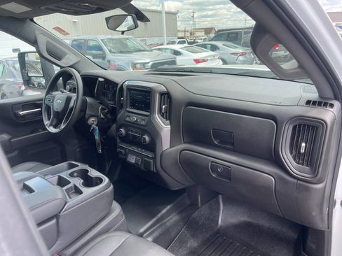 Used 2022 Chevrolet Silverado 2500 W/T w/ WT Convenience Package AWD/4WD image 17