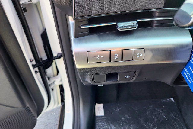 New 2027 Hyundai Kona SE FWD image 12