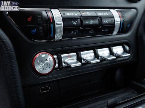 Used 2020 Ford Mustang Premium image 19