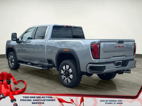 New 2025 GMC Sierra 2500 Denali w/ Denali Reserve Package image 6