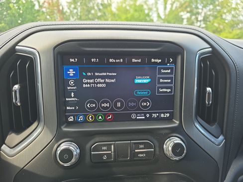 Used 2022 GMC Sierra 3500 Denali AWD/4WD image 31