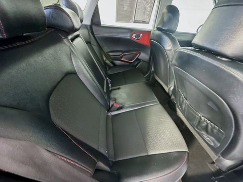Used 2023 Kia Soul GT-Line FWD image 26