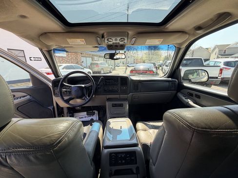 Used 2002 Chevrolet Tahoe LT AWD/4WD image 34