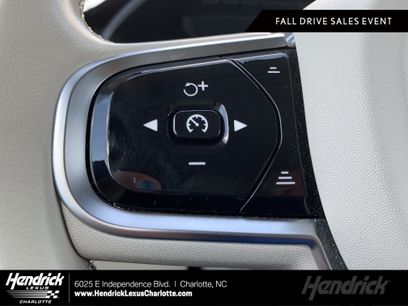Used 2025 Volvo XC90 T8 Ultra w/ Lounge Package