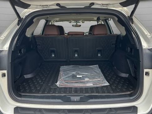 Used 2022 Subaru Outback Touring XT image 25