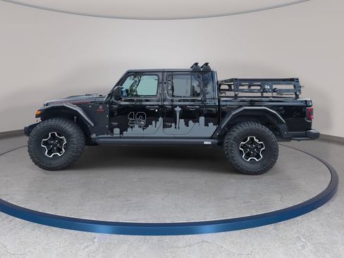 Used 2020 Jeep Gladiator Rubicon w/ Dual Top Group AWD/4WD image 9