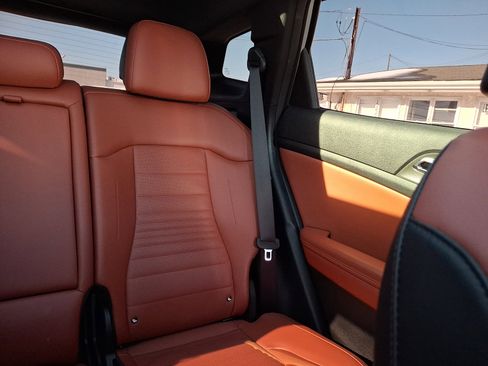 Used 2024 Kia Sportage SX image 16