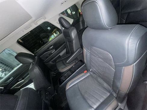 Certified 2022 Nissan Pathfinder Platinum image 22