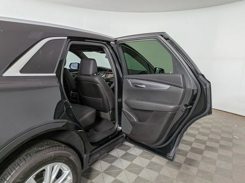 Certified 2023 Cadillac XT5 Luxury w/ LPO, Floor Liner Package image 32