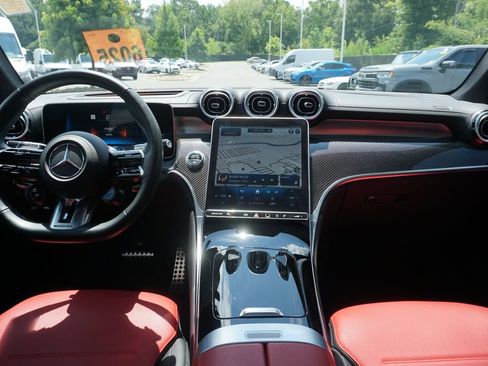 Used 2024 Mercedes-Benz GLC 43 AMG 4MATIC image 28