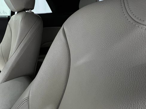 Used 2016 BMW M235i Convertible RWD image 16