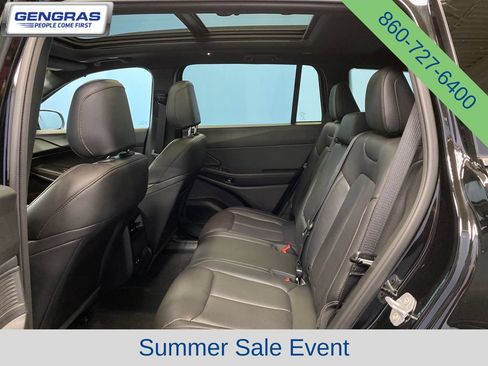 Used 2026 Jeep Cherokee Limited AWD/4WD image 24