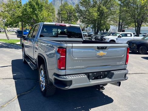 Used 2024 Chevrolet Silverado 3500 High Country w/ High Country Premium Package AWD/4WD image 11