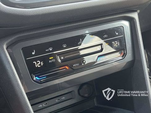 Used 2022 Volkswagen Tiguan SE R-Line FWD image 38