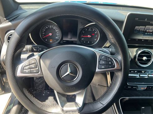 Used 2019 Mercedes-Benz GLC 300 GLC 300 w/ Multimedia Package image 17