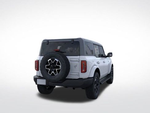 New 2025 Ford Bronco Outer Banks image 11