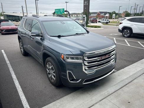 Used 2020 GMC Acadia SLT w/ Premium Package FWD image 8