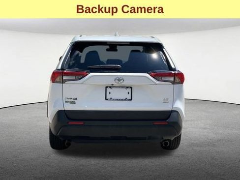 Used 2024 Toyota RAV4 LE AWD/4WD image 7
