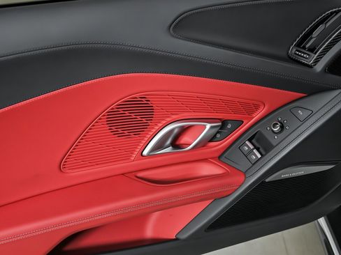 Used 2020 Audi R8 V10 performance image 21