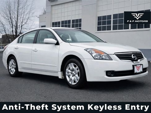 Used 2009 Nissan Altima 2.5 S w/ Convenience Pkg image 1