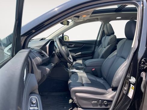 Used 2024 Subaru Ascent Limited w/ Technology Package AWD/4WD image 9