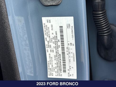 Used 2023 Ford Bronco Outer Banks w/ Sasquatch Package AWD/4WD image 30