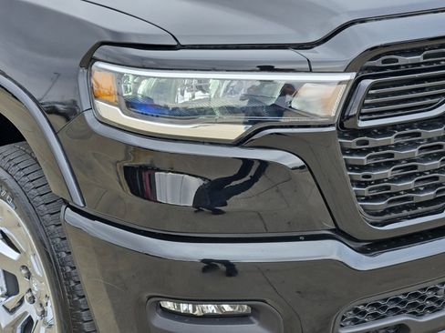 New 2026 RAM 1500 4x4 Crew Cab image 9