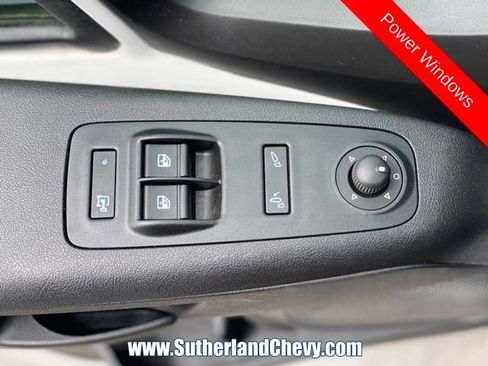 Used 2025 RAM ProMaster 2500 w/ Convenience Group FWD image 13