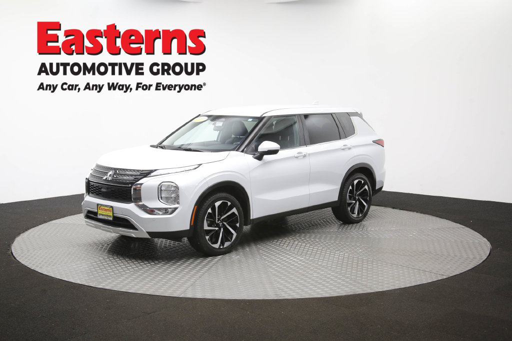 Used 2024 Mitsubishi Outlander SE FWD image 54