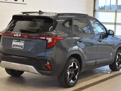 Used 2025 Kia Seltos S FWD image 4