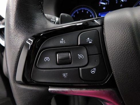 Used 2022 Buick Enclave Essence w/ Sport Touring Edition image 42