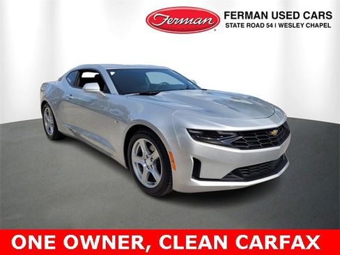 Used 2019 Chevrolet Camaro LT image 1