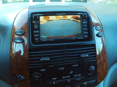 Used 2008 Toyota Sienna XLE Limited image 33