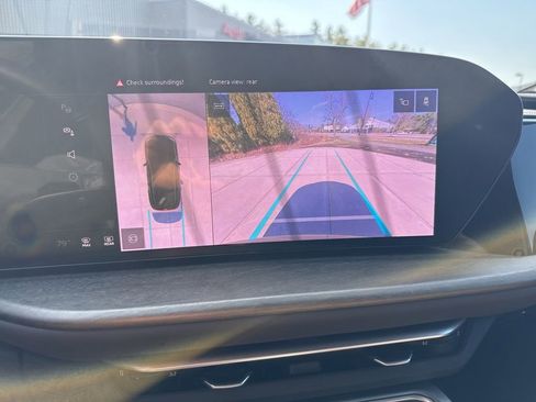 Used 2025 Audi Q5 Premium w/ Convenience Package AWD/4WD image 24