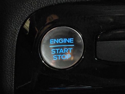 Used 2025 Ford Escape ST-Line w/ Equipment Group 301A FWD image 30