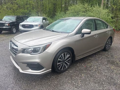 Used 2019 Subaru Legacy 2.5i Premium AWD/4WD image 4