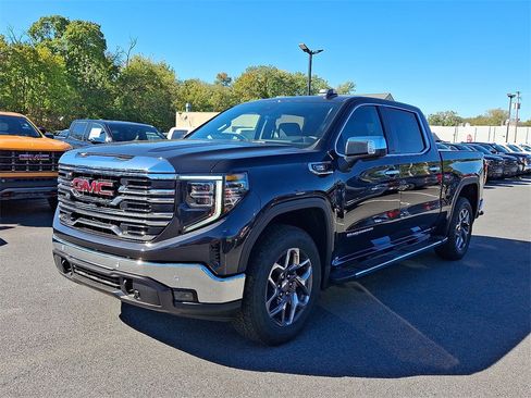 New 2026 GMC Sierra 1500 SLT w/ SLT Premium Plus Package image 2