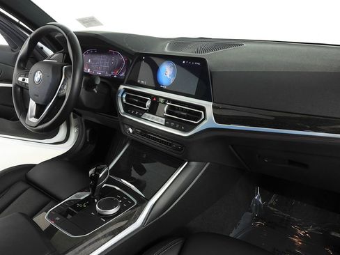 Used 2022 BMW 330i 330i w/ Driving Assistance Package image 13