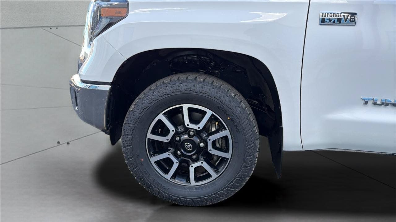 Used 2021 Toyota Tundra Limited w/ Limited Premium Package AWD/4WD image 35