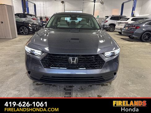 Used 2024 Honda Accord EX image 8
