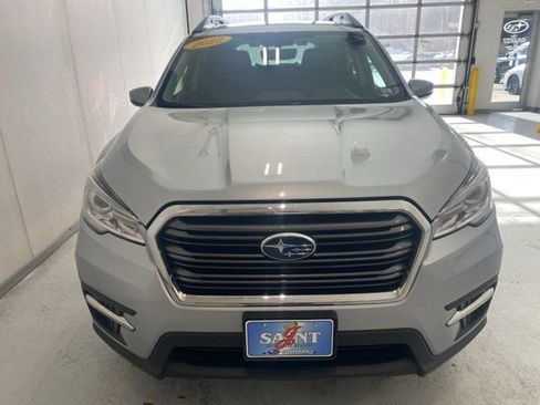 Used 2022 Subaru Ascent Limited w/ Technology Package image 4