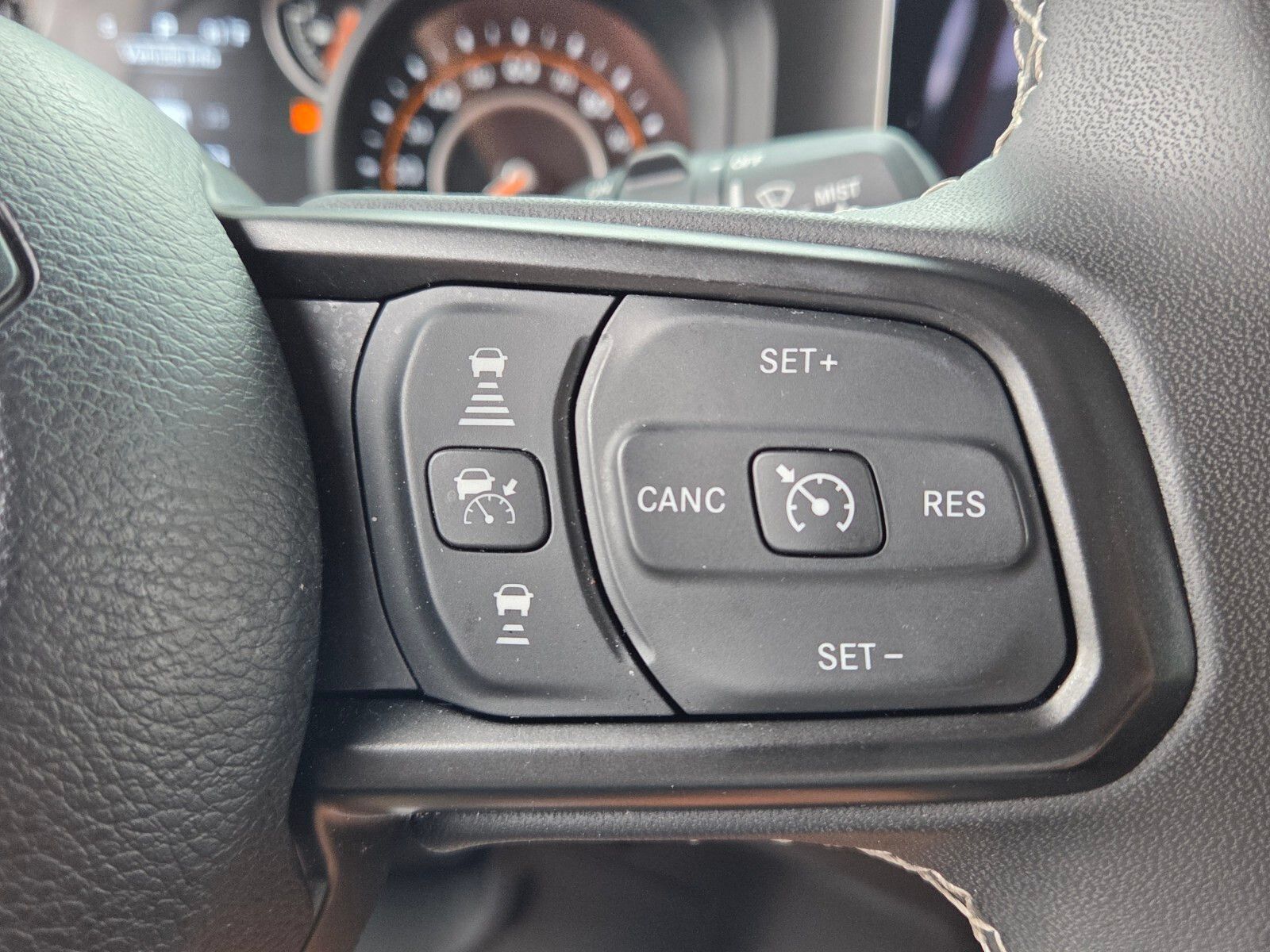 Used 2025 Jeep Wrangler Unlimited Sport AWD/4WD image 26