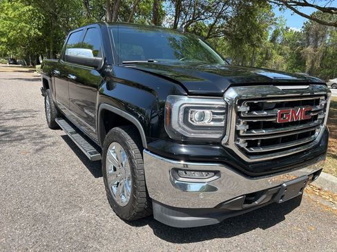 Used 2017 GMC Sierra 1500 SLT image 4